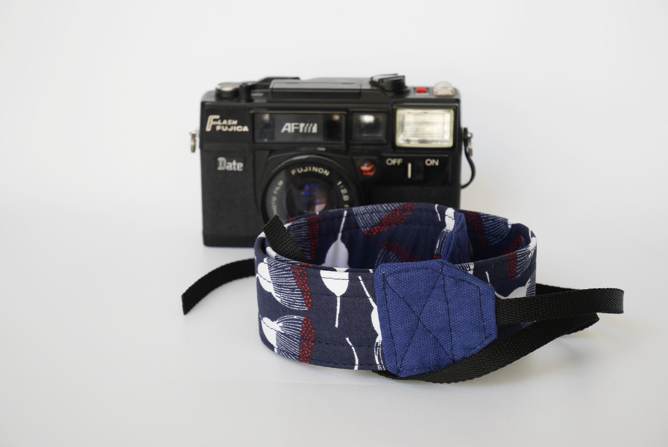 DSLR camera strap Australia, camera strap for women, canon nikon