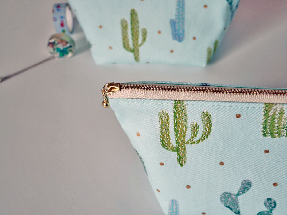 Cacti cosmetic bag, cosmetic zip pouch