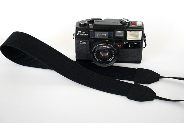 plain black camera strap